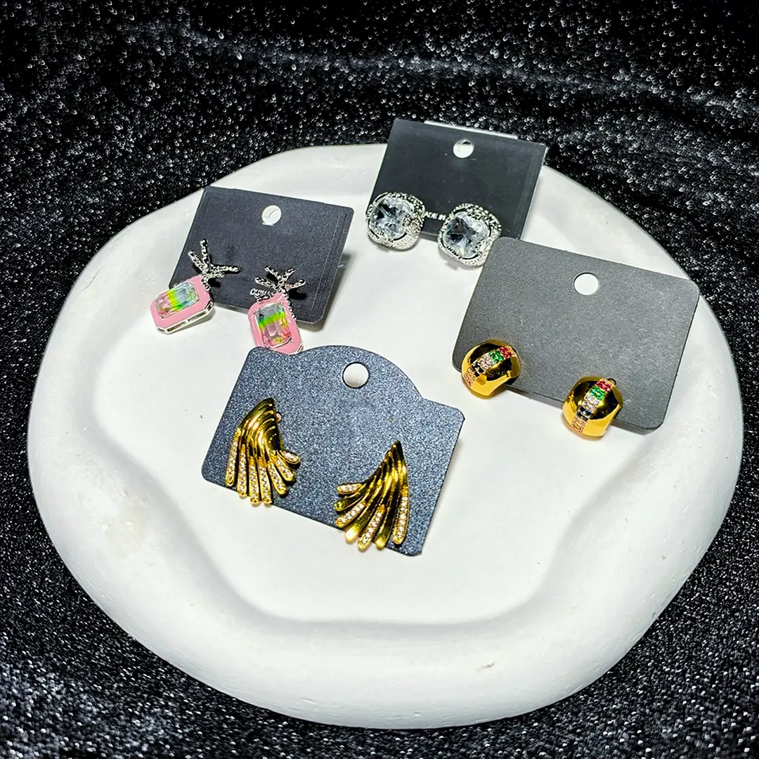 【Limited】Zircon Diamond Earring Blind Bag  - Open in live - Image 3