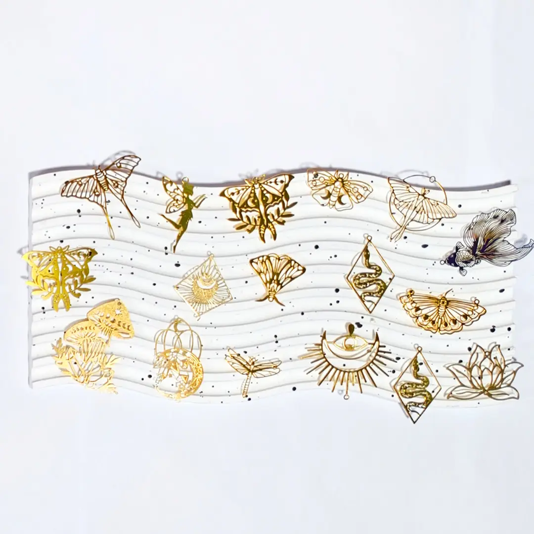 Sun Catcher Metal Accessories Blind Bag for Sun Catcher - Open in live - Image 6